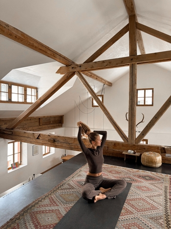 Zoë Pastelle Holthuizen