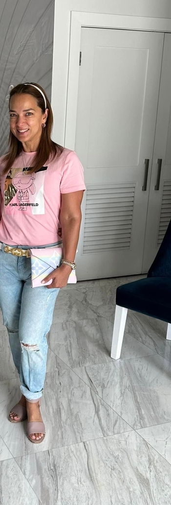 Adamari López