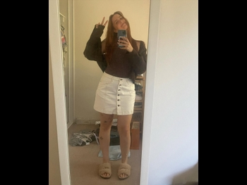  alt="Katherine Andrews"