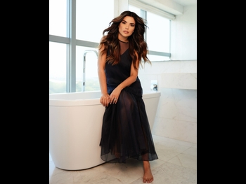  alt="Vanessa Giacomo"