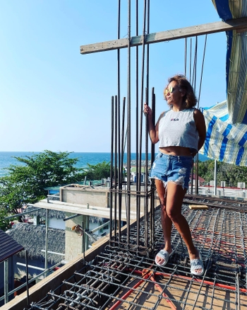 Ana Abad Santos