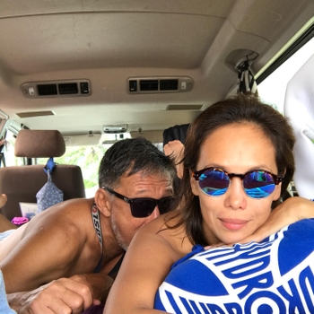 Ana Abad Santos