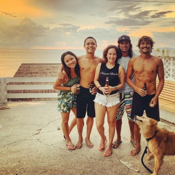 Ana Abad Santos