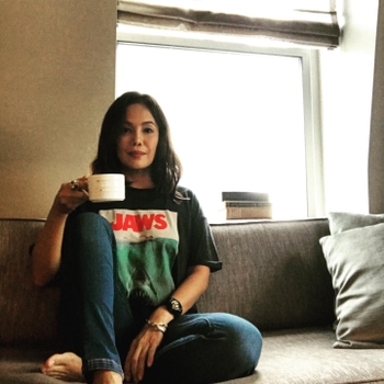 Ana Abad Santos