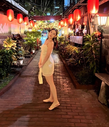 Lorraine Wong
