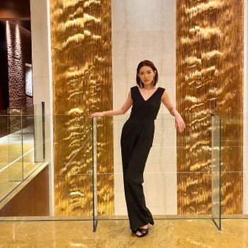 Lorraine Wong