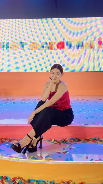 Lorraine Wong