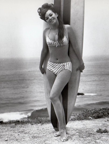 Elaine DuPont