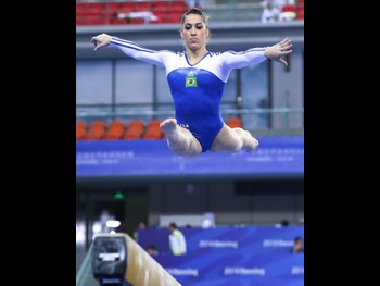  alt="Daniele Hypolito"