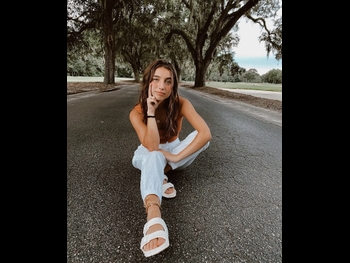  alt="Ellie Dobleske"