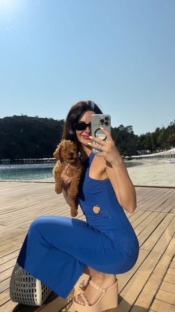 Nesrin Cavadzade