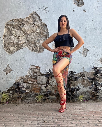 Gladys Flores