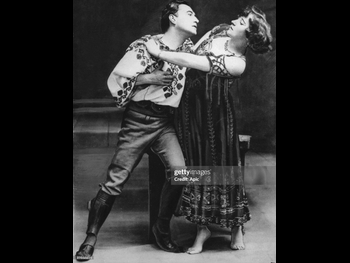  alt="Colette"