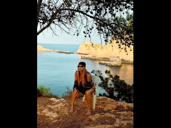  alt="Livia Andrade"