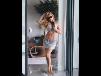  alt="Livia Andrade"
