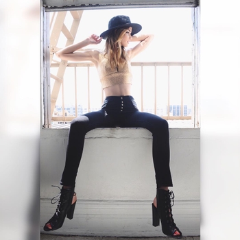 Janelle Gray