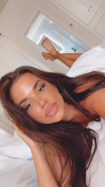 Ivana Knöll