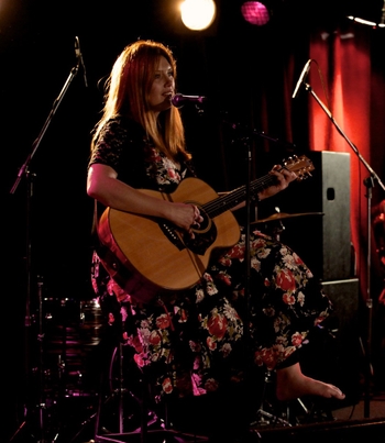 Clare Bowditch