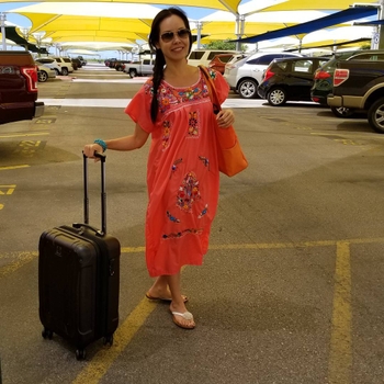 Gloria Tsai