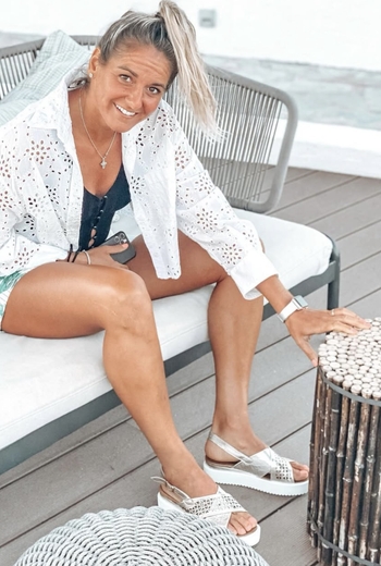 Julie Debever