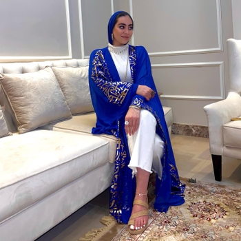 Amira