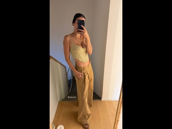  alt="Luli Fernandez"