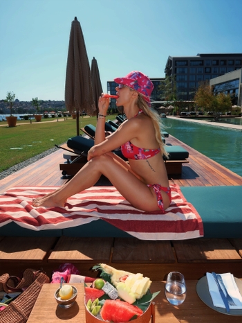 Ecenaz Üçer