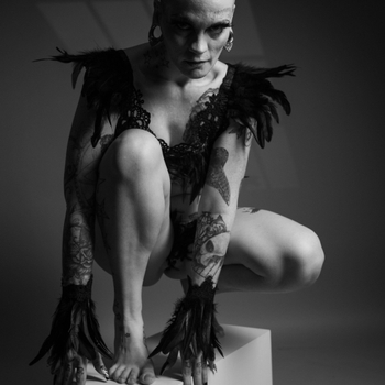 Lyrik Allure