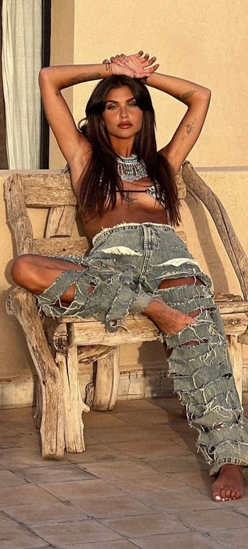 Nathanya Sion