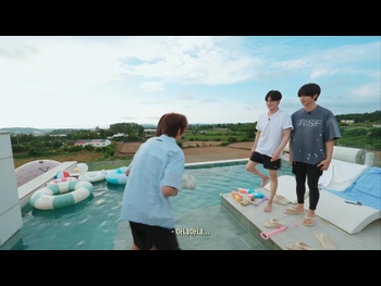  alt="Jeno"