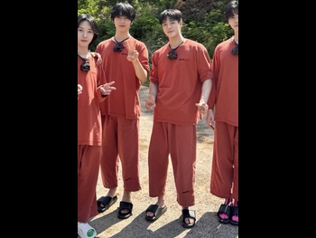  alt="Jeno"