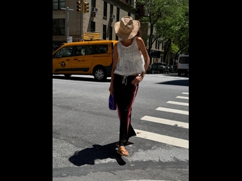  alt="Leandra Medine"