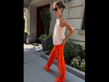  alt="Leandra Medine"