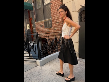  alt="Leandra Medine"