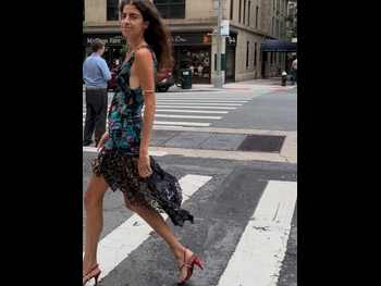  alt="Leandra Medine"