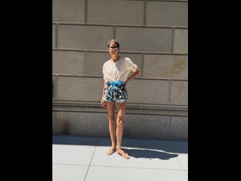  alt="Leandra Medine"
