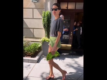  alt="Leandra Medine"