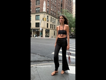  alt="Leandra Medine"
