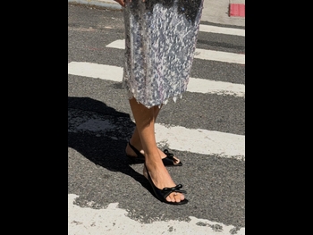  alt="Leandra Medine"