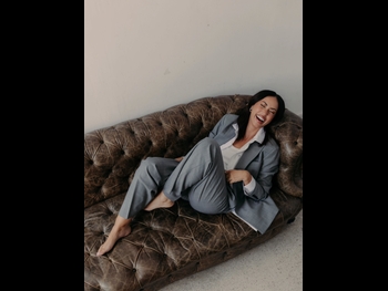  alt="Debora Monteiro"