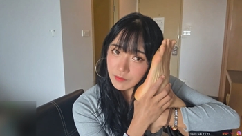Yoo 'Jinnytty' Yoonjin
