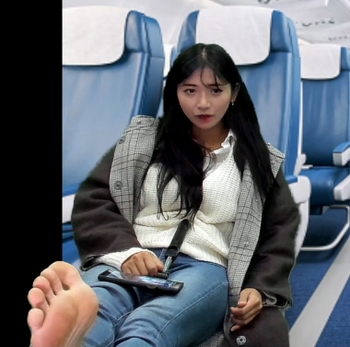 Yoo 'Jinnytty' Yoonjin