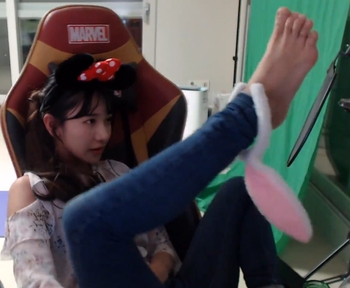 Yoo 'Jinnytty' Yoonjin