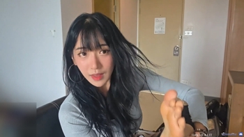Yoo 'Jinnytty' Yoonjin