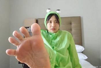 Yoo 'Jinnytty' Yoonjin