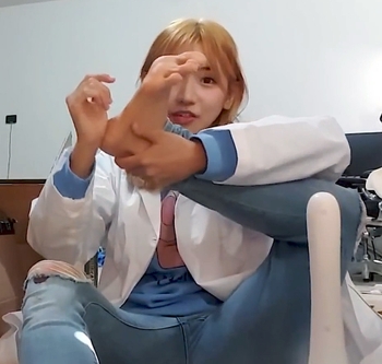 Yoo 'Jinnytty' Yoonjin