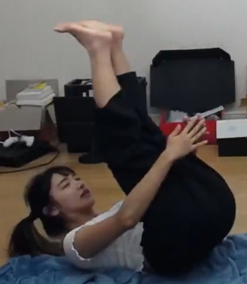 Yoo 'Jinnytty' Yoonjin