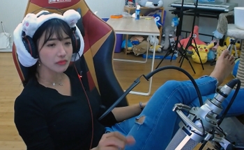 Yoo 'Jinnytty' Yoonjin