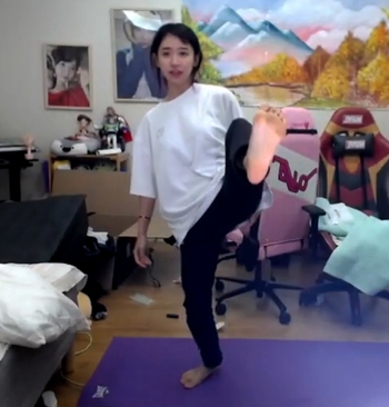 Yoo 'Jinnytty' Yoonjin
