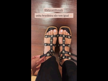  alt="Ana Paula Valadao"